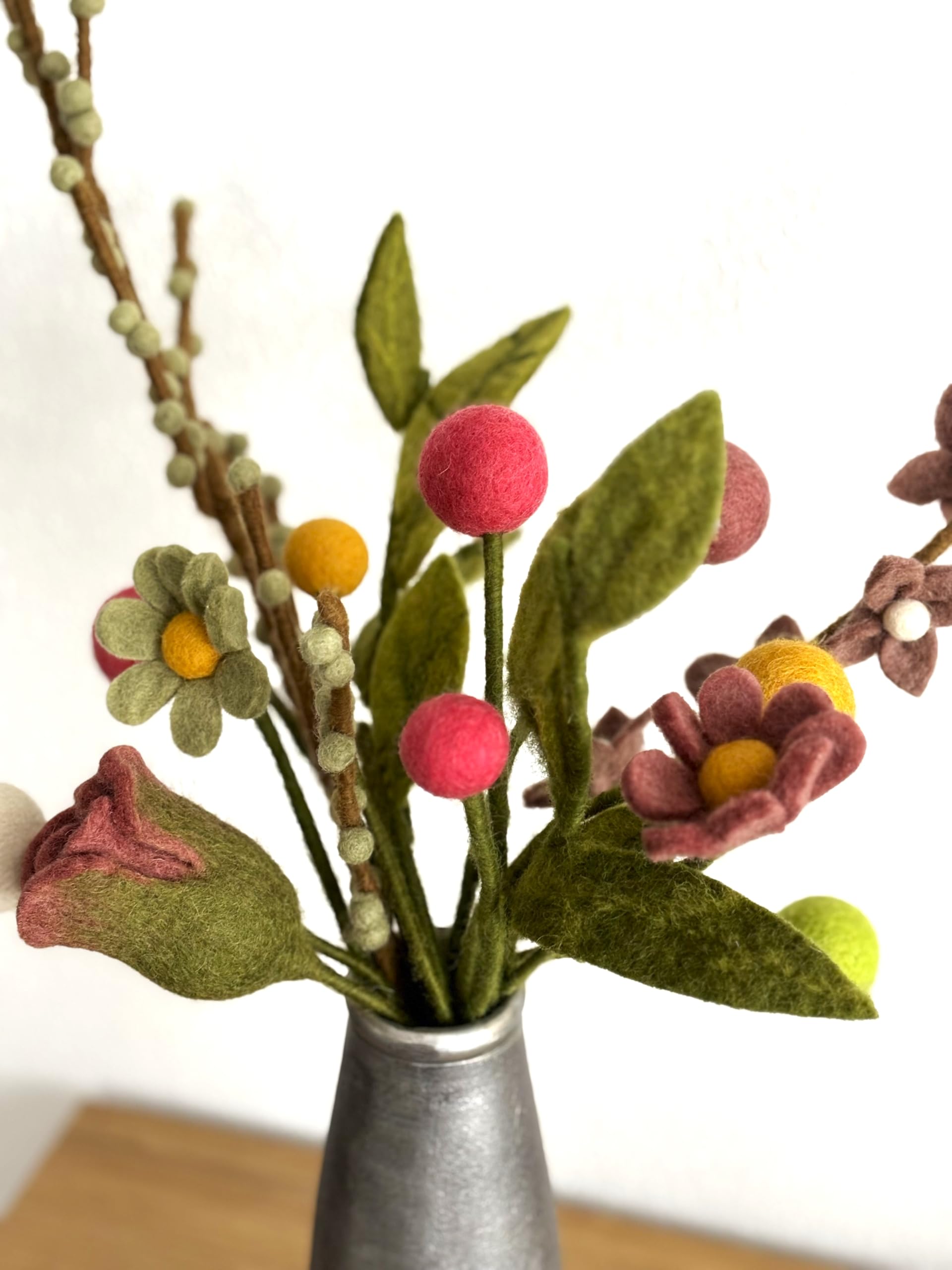 Gry & Sif - Filzblumen Strauß Sommer-Mix Blumen aus Filz - Blumenstrauß - Fair Trade - handgemacht