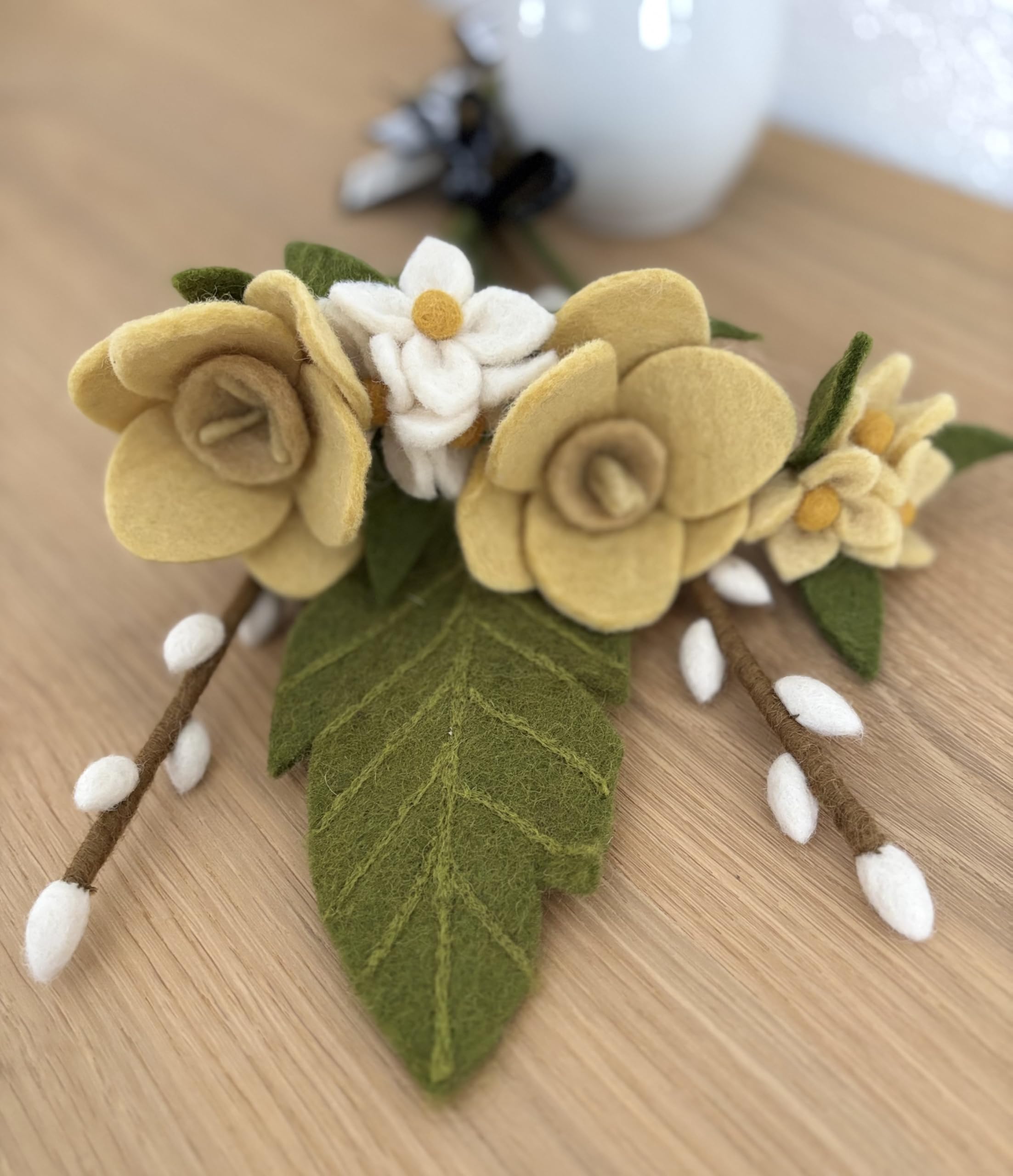Én Gry & Sif große oder kleine Filz Osterglocke/Blumenstrauß - Filzblumen - Ostern - Frühling (gemischter Strauß)